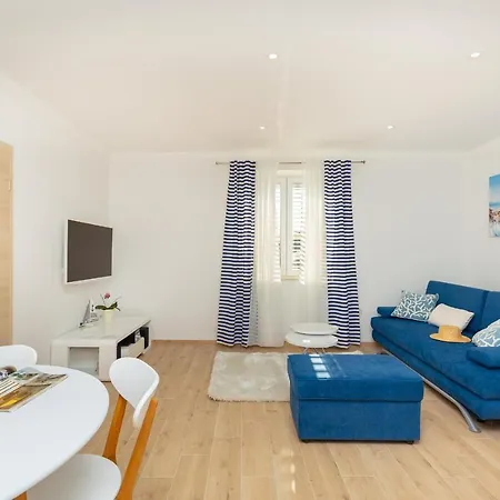 Hedera Estate, Hedera A28 Apartment *