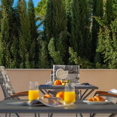 Apartment Hedera Estate, Hedera A28 Zupa Dubrovacka