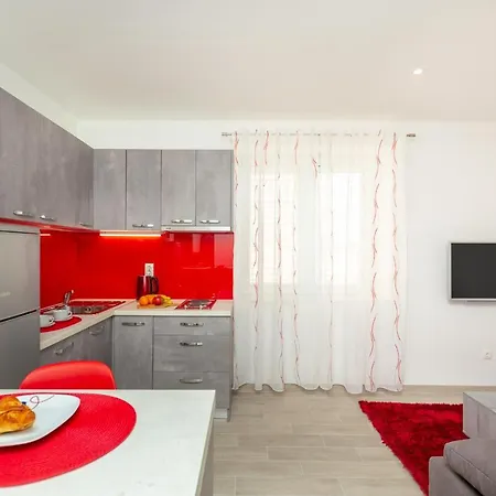 Hedera Estate, Hedera A28 Apartment *